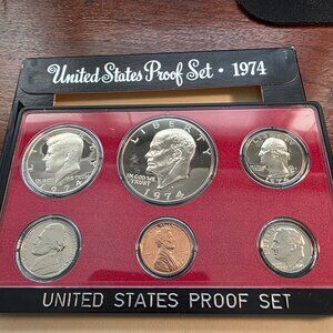 1974S UNCIRCULATED UNITED STATES PROOF SET OF COINS
